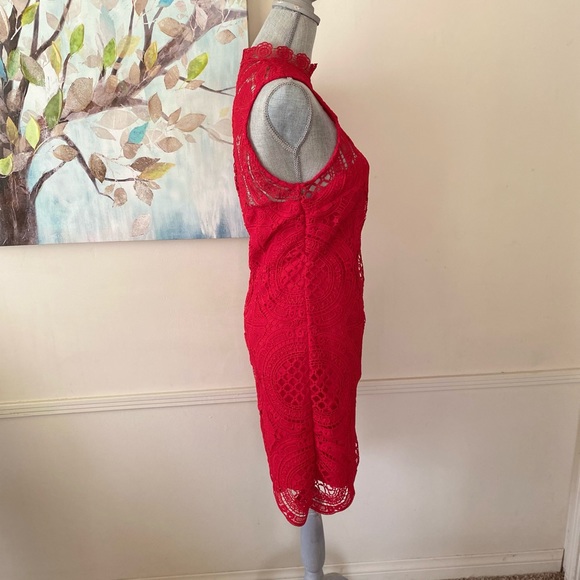 CHARLOTTE RUSSE STUNNING ❤️RED❤️ SPECIAL OCCASION DRESS SIZE MEDIUM 🌟EUC🌟 - Picture 4 of 12